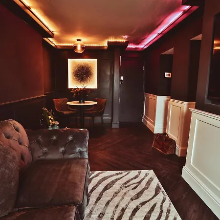 Διαμέρισμα The Rockefeller Aparthotel - Bank Manager'S Office *